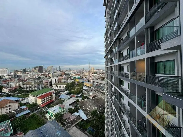 1 Bedroom Condo for sale at Arcadia Millenium Tower