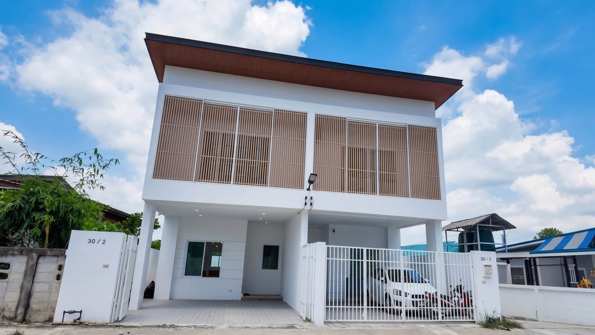 3 Bedroom House for sale in Nong Prue