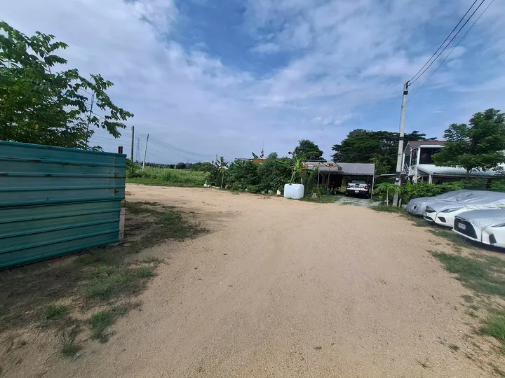 Land for sale in Huai Yai