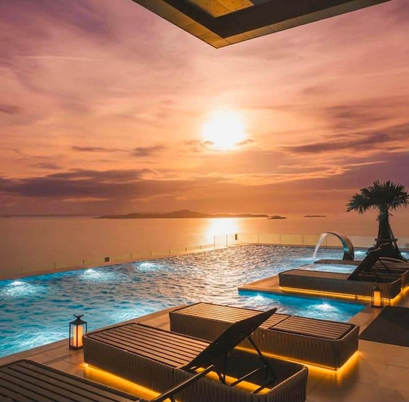 2 Bedroom Condo for rent at Copacabana