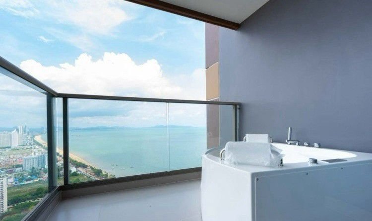 1 Bedroom Condo for sale at Copacabana