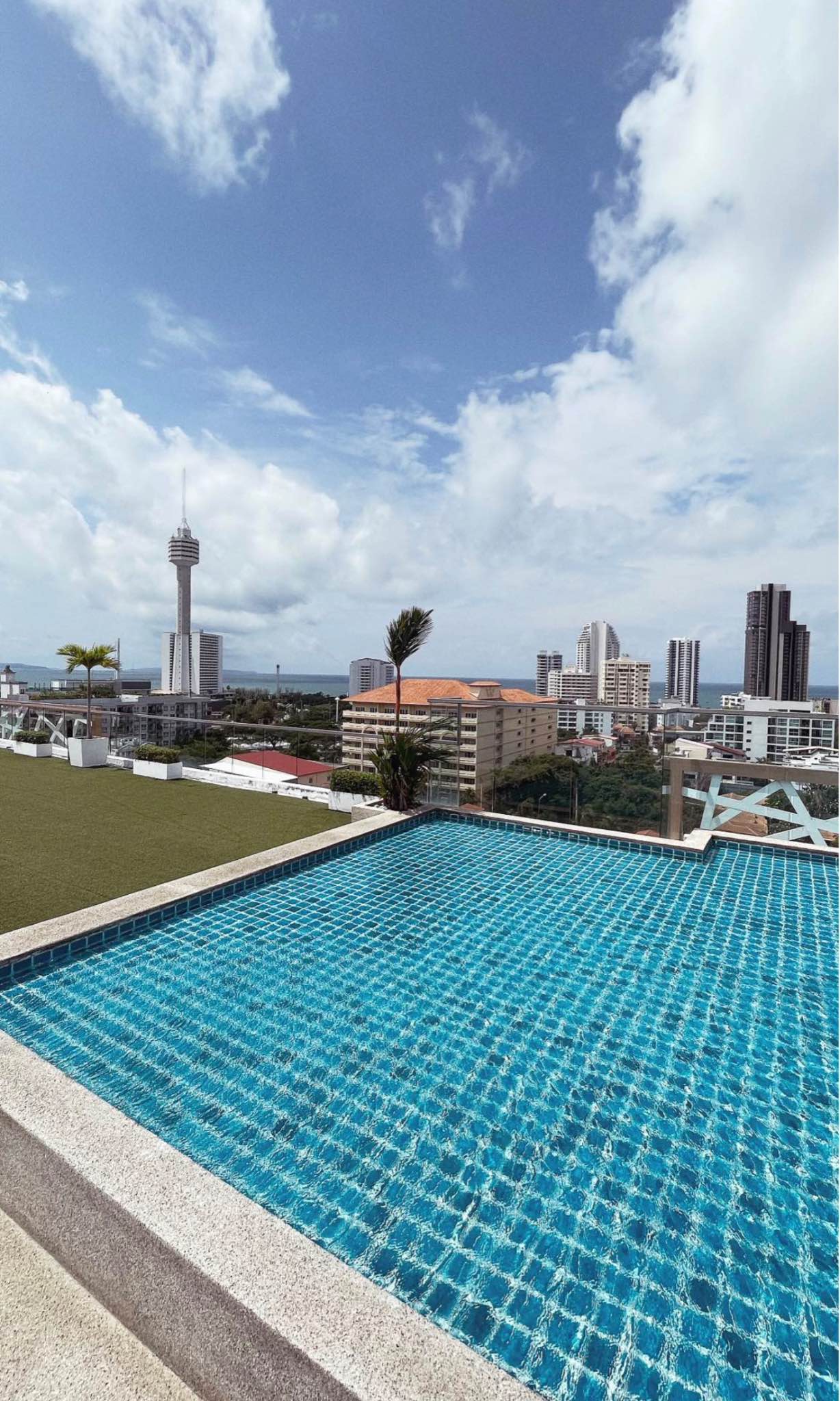 Studio for rent at Water Park Condo