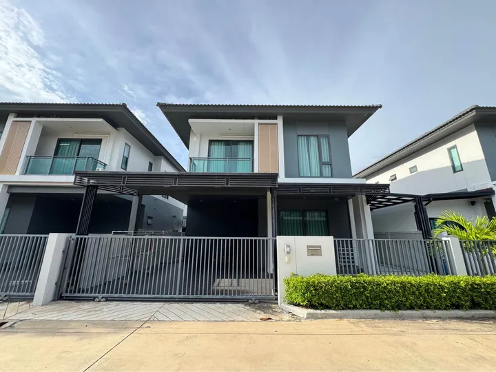 3 Bedroom House for sale at Patta Define