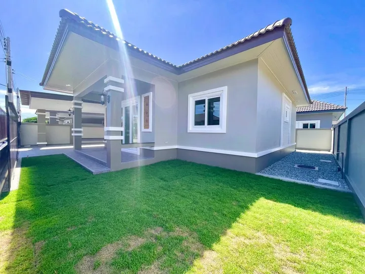 3 Bedroom House for sale in Mabprachan