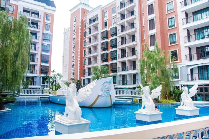 1 Bedroom Condo for sale at Espana Condo Resort