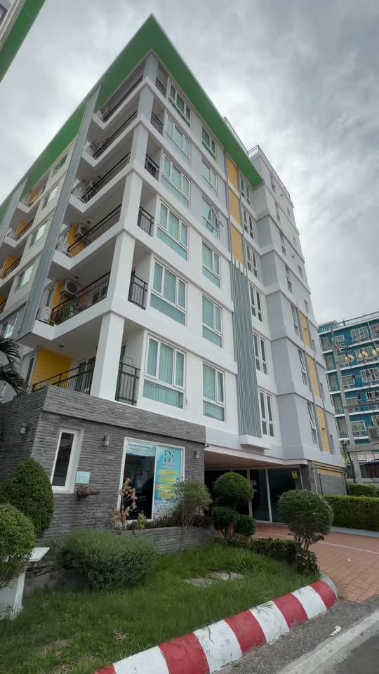 1 Bedroom Condo for sale at Estanan Condo 2