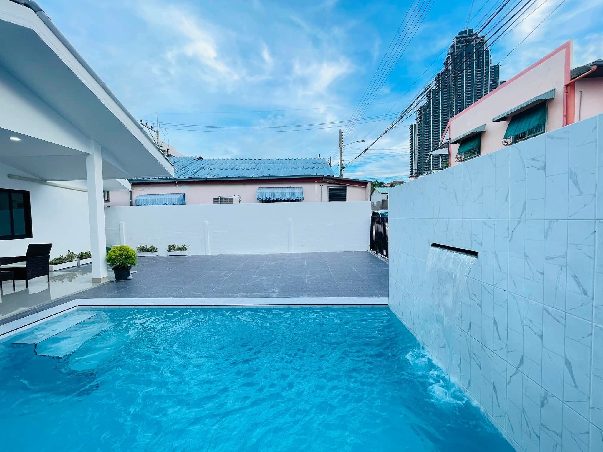 3 Bedroom Villa for rent in Thappraya