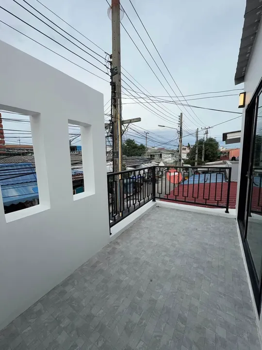 2 Bedroom Townhouse for sale in South Pattaya
