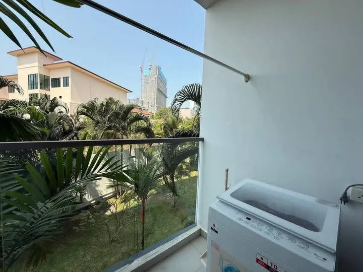 Photo from a listing at Arcadia 1