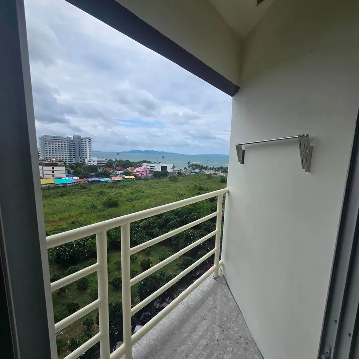 Studio for rent at Jomtien Beach Condominium