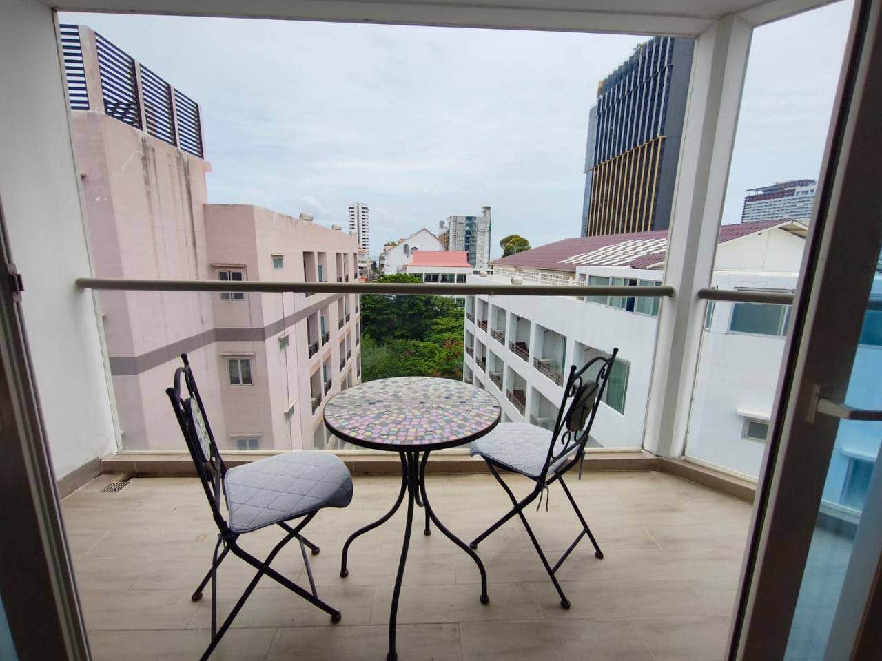 2 Bedroom Apartment for sale at Centara Avenue