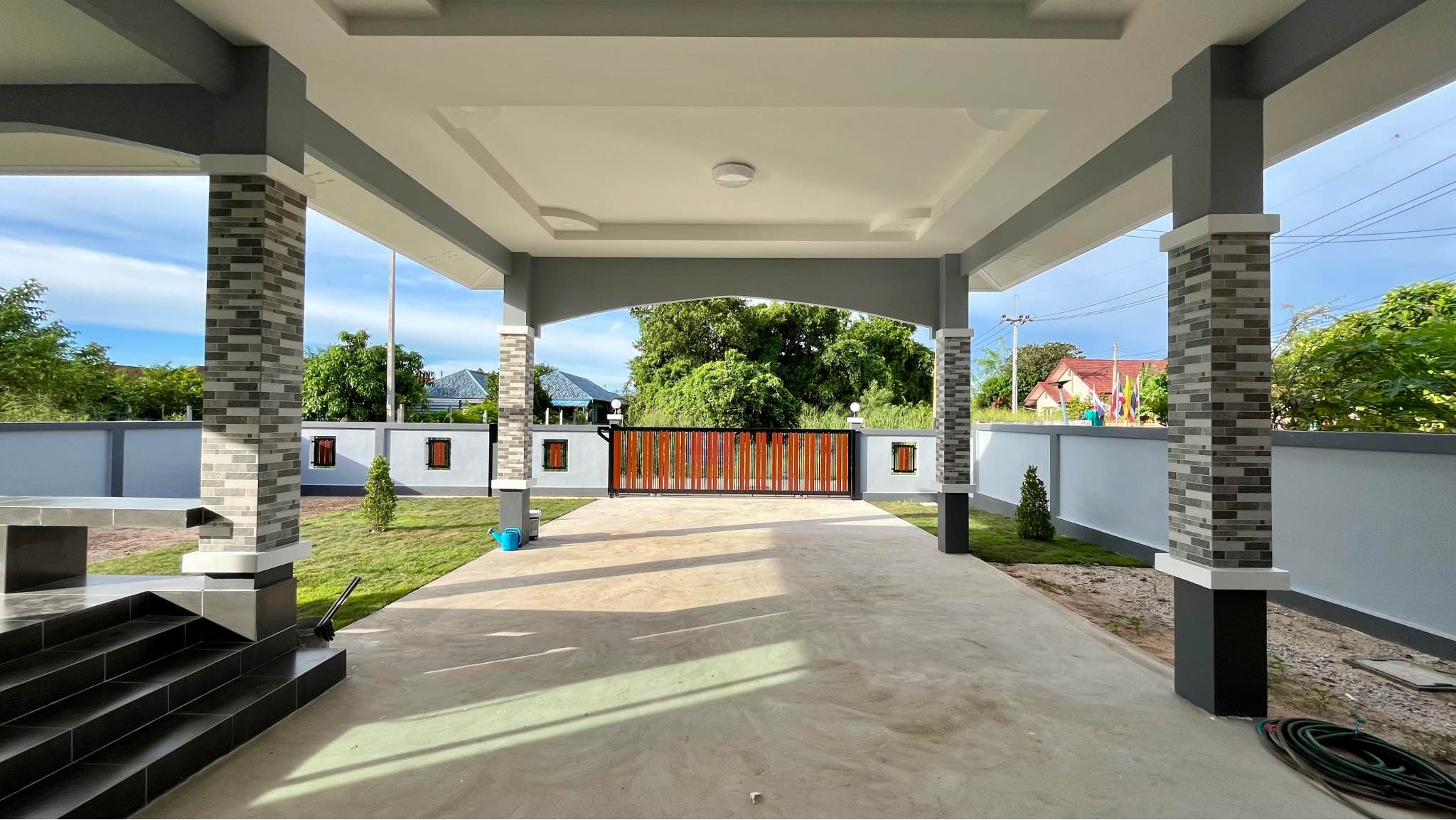 3 Bedroom House for sale in Sattahip