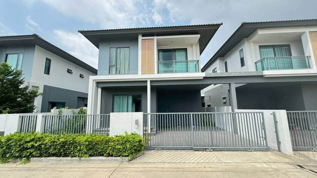 3 Bedroom House for sale at Patta Define