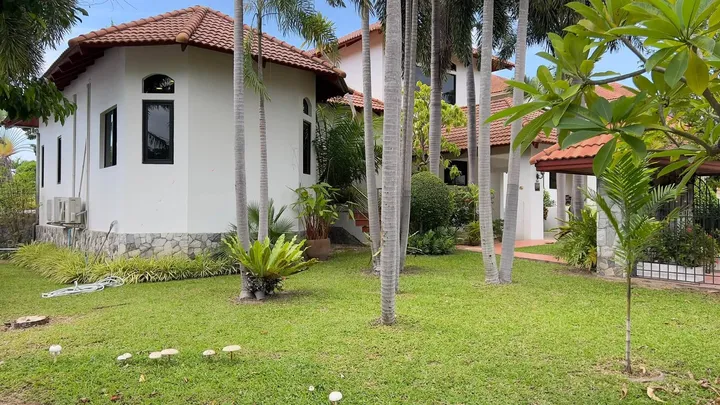 5 Bedroom House for rent in Toongklom Tanman