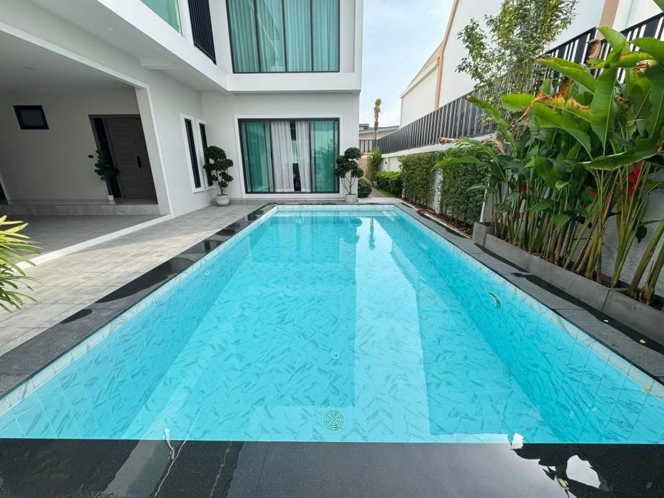4 Bedroom Villa for sale in Thung Klom-Talman