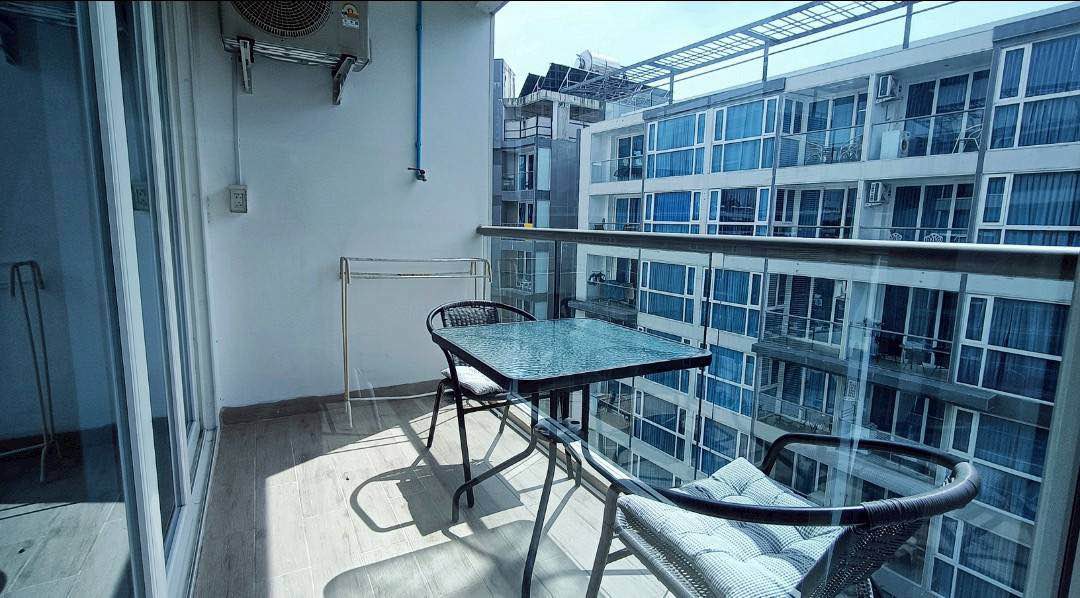 1 Bedroom Condo for rent at Centara Avenue