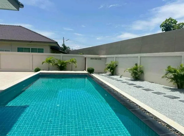 3 Bedroom Villa for rent in Huai Yai