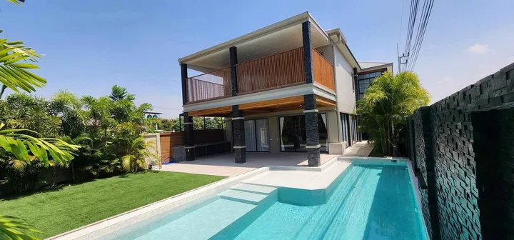 Photo from a listing at The Shade Villas