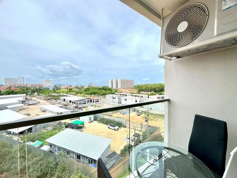 1 Bedroom Condo for rent at Laguna Beach Resort 3