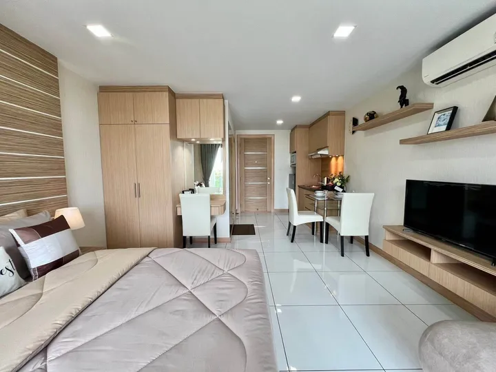 Listing photo