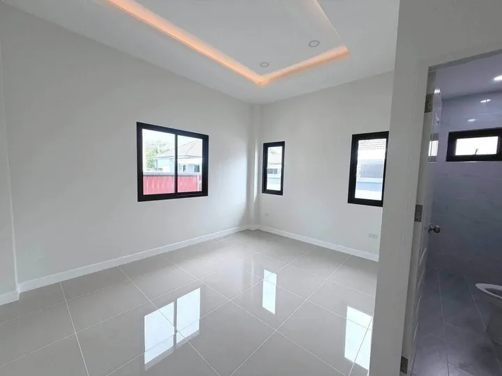 3 Bedroom House for sale in Huai Yai
