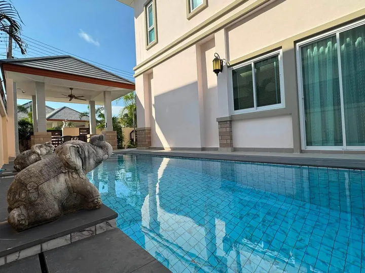 Photo from a listing at Baan Dusit Garden 6