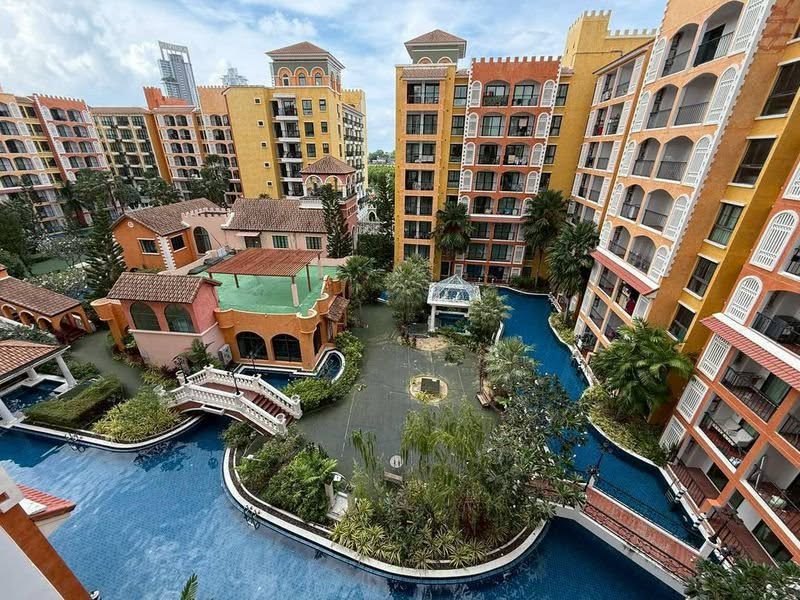 2 Bedroom Condo for sale at Venetian