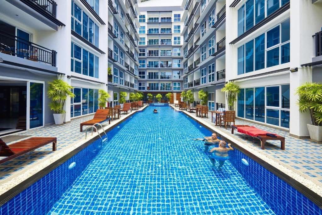 Studio for rent at Avenue Residence
