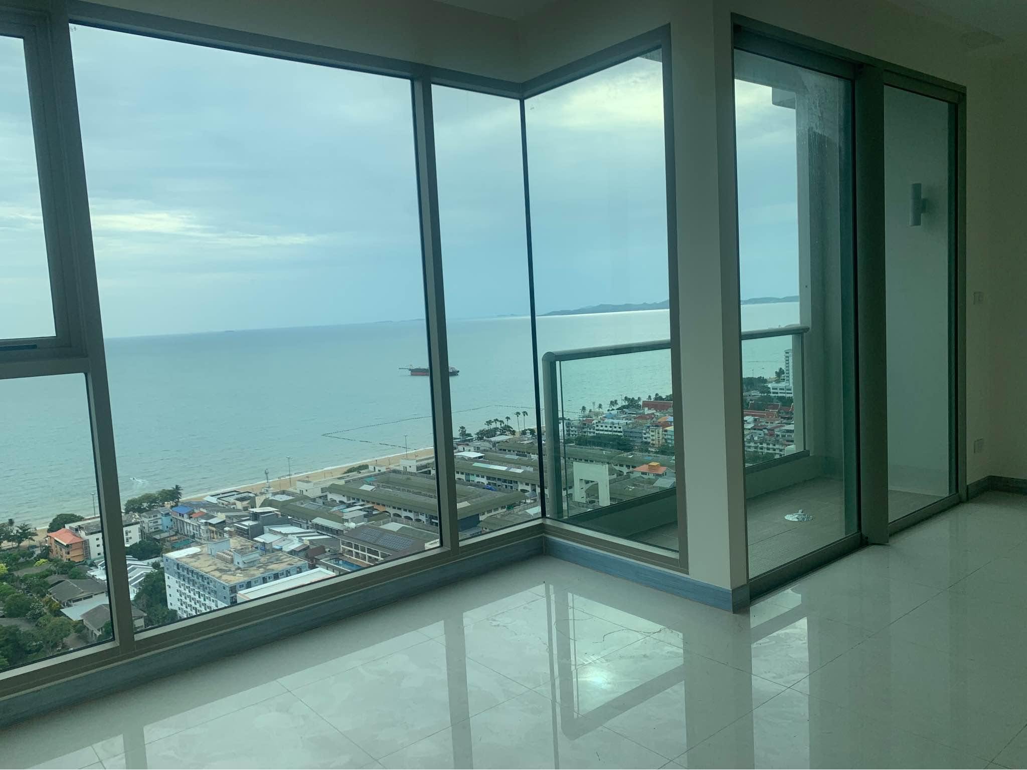5 Bedroom Condo for sale at Riveira Jomtien