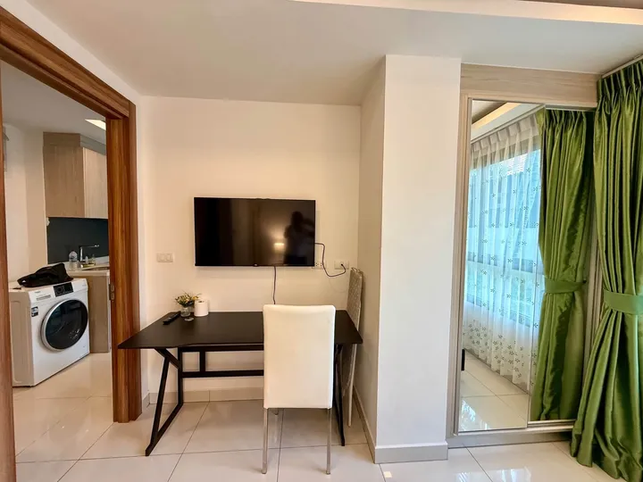 2 Bedroom Condo for sale at Arcadia Beach Resort