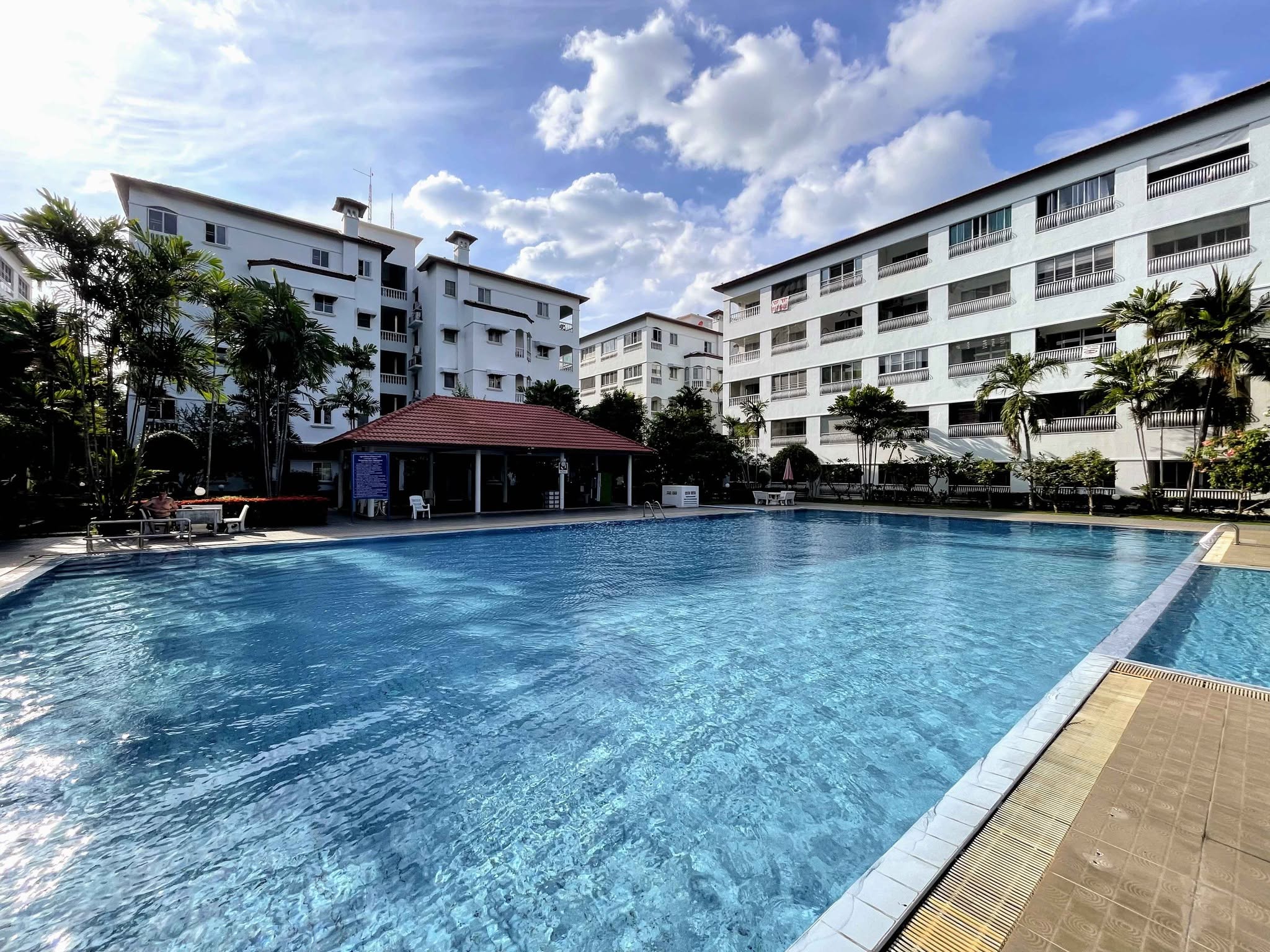 Studio for rent at Baan Suan Lalana