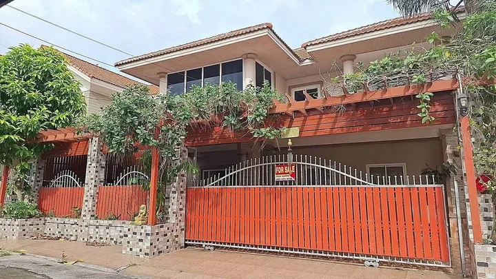 4 Bedroom House for sale at Eak Mongkol Rong Po