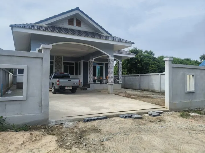 Listing photo
