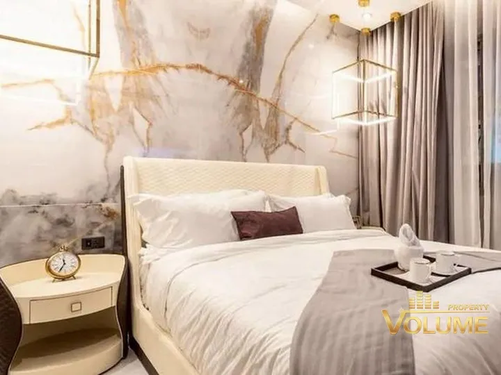 Photo from a listing at Grand Solaire