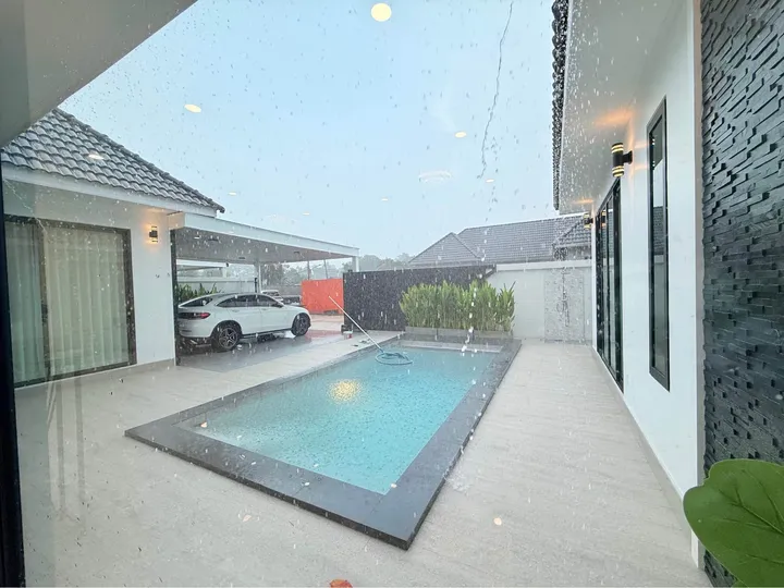 3 Bedroom House for sale in Bang Lamung