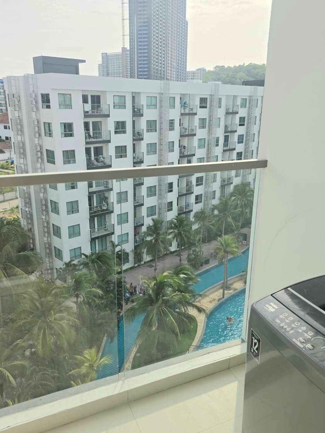 1 Bedroom Condo for rent at Arcadia Beach Resort