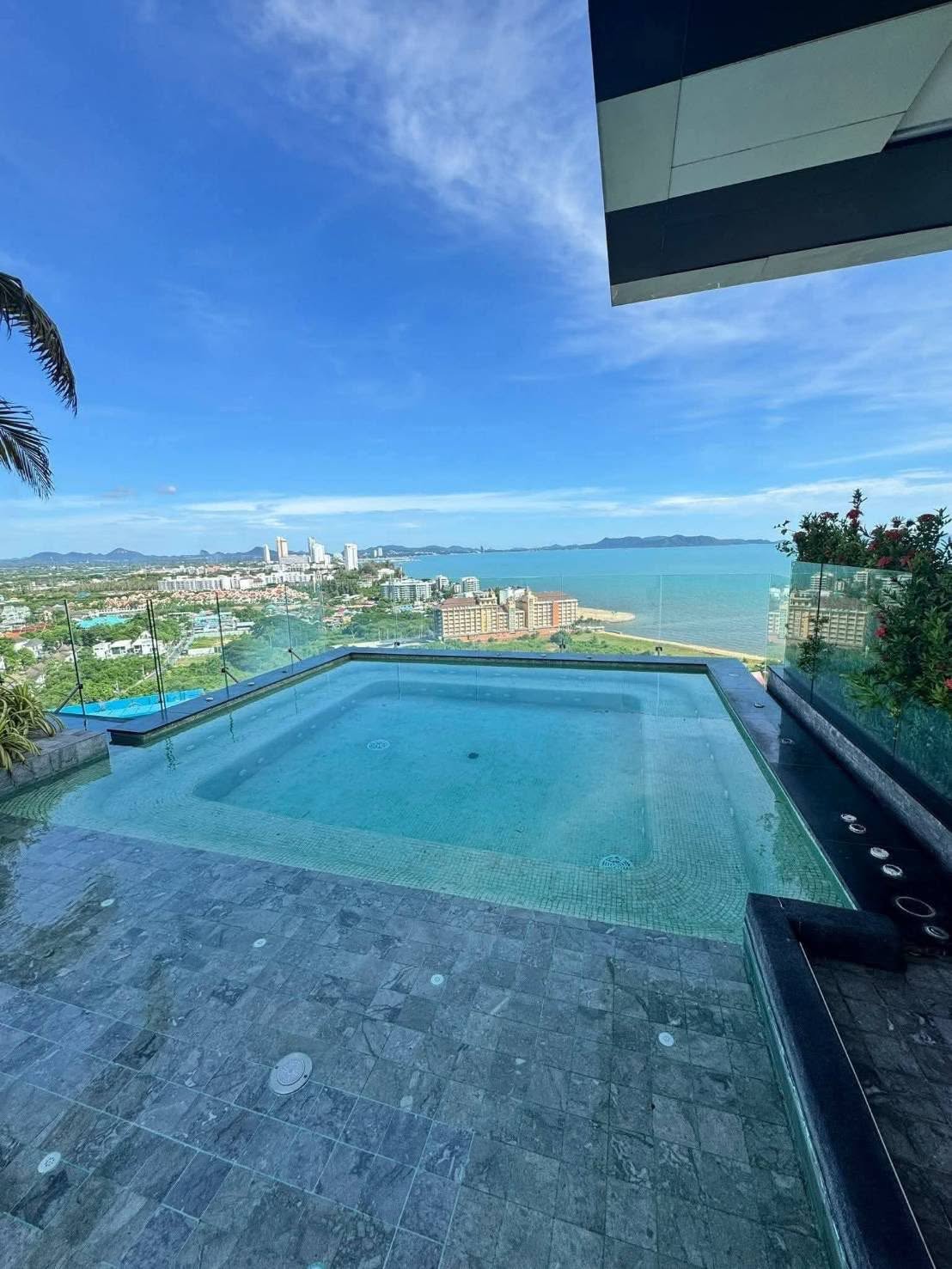 1 Bedroom Condo for rent at Riviera Monaco