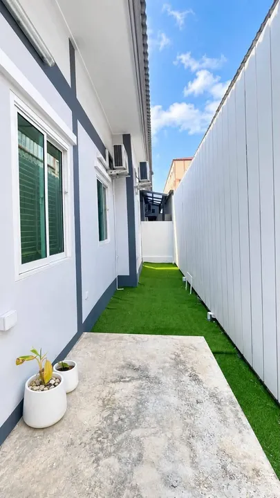 2 Bedroom House for sale in Takhian Tia