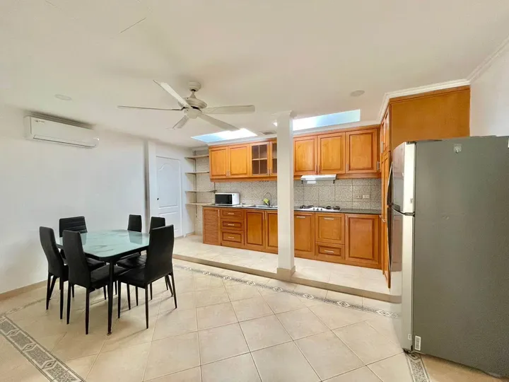2 Bedroom Townhouse for rent in Soi Siam