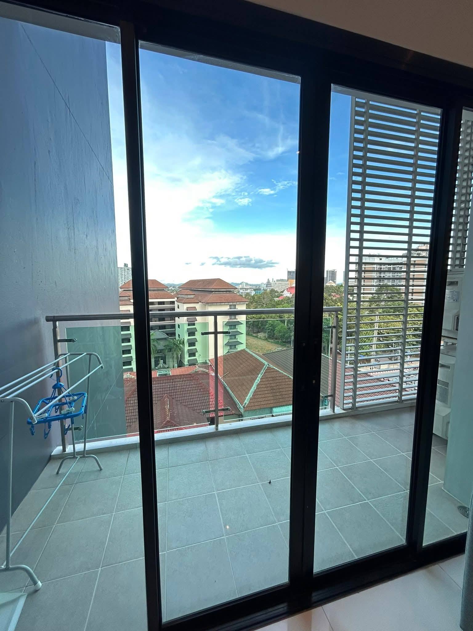 1 Bedroom Condo for rent at The Axis