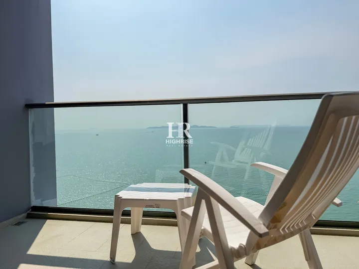 Photo from a listing at Zire Wongamat