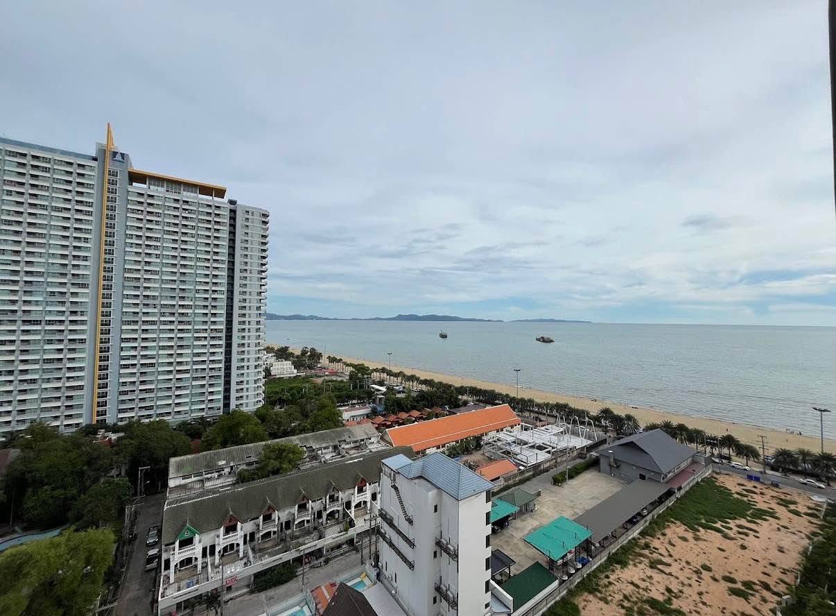 2 Bedroom Condo for rent at Aeras Beach Front