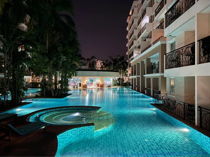 2 Bedroom Condo for rent at Paradise Park