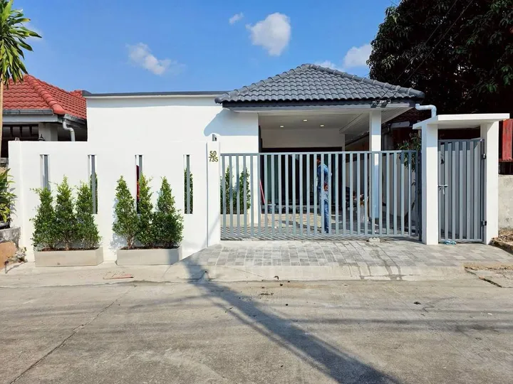 Photo from a listing at Pattaya Rungruang Village