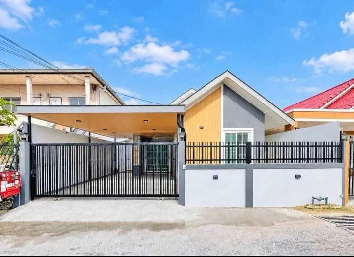 3 Bedroom House for sale at Rung Rueang Thong Garden Ville