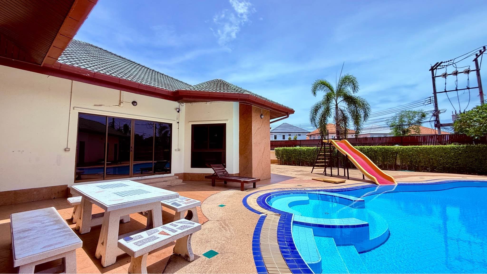 4 Bedroom Villa for rent in Siam Country Club