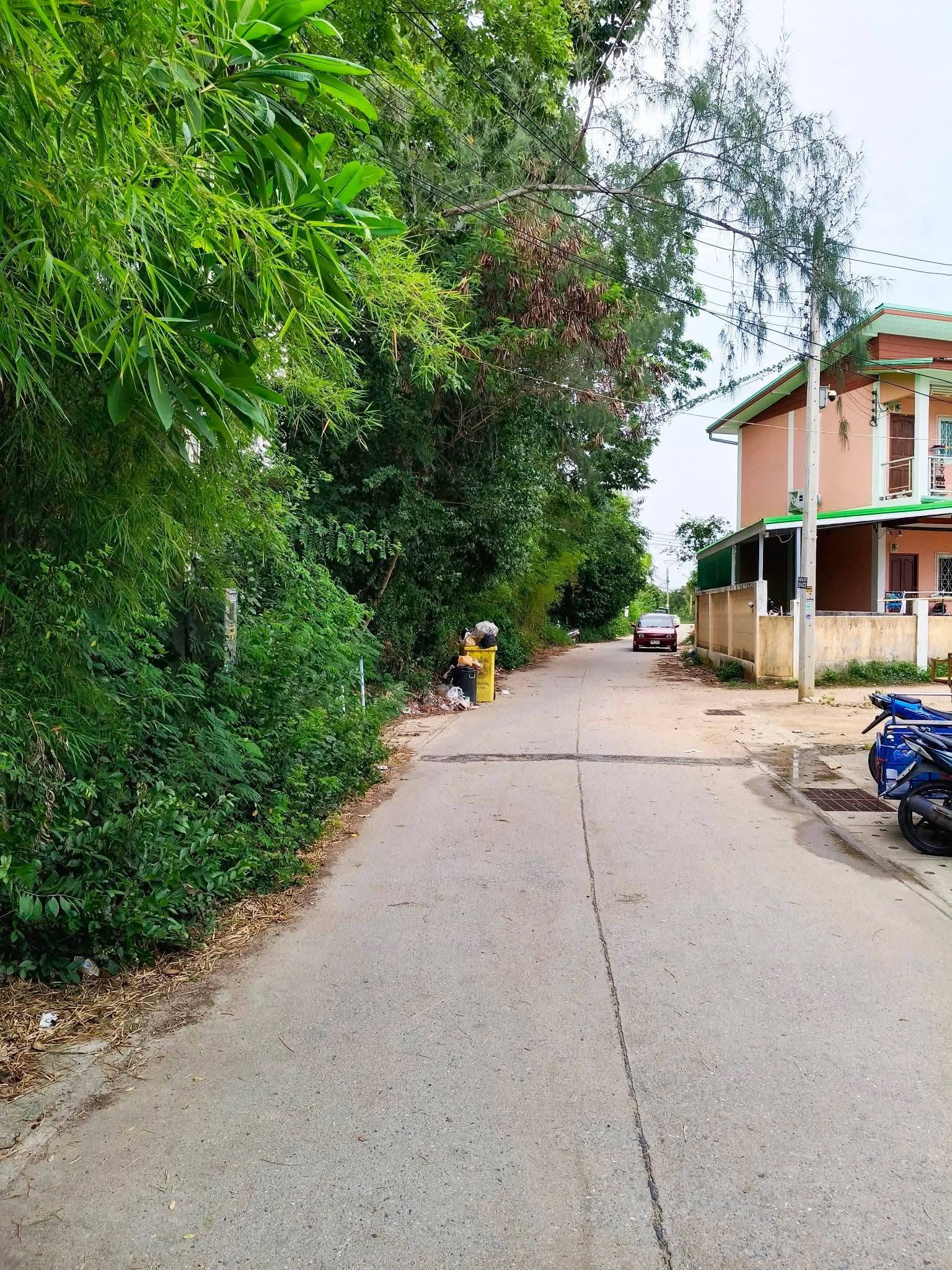 Land for sale in Huai Yai