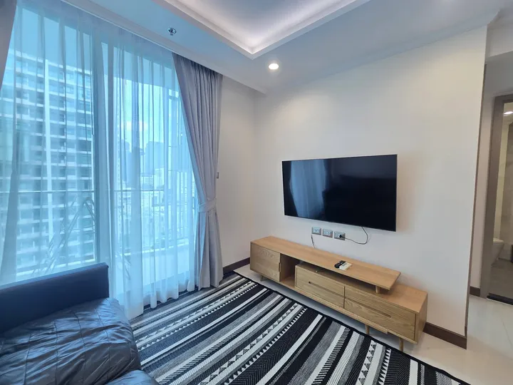 Photo from a listing at Supalai Oriental Sukhumvit 39