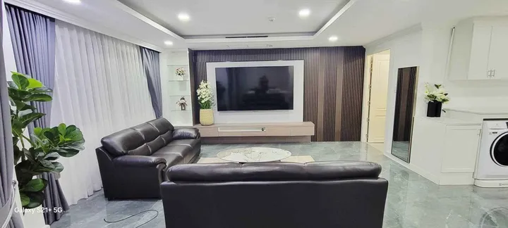 Photo from a listing at Nova Atrium