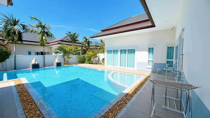 3 Bedroom Villa for rent in Bang Lamung